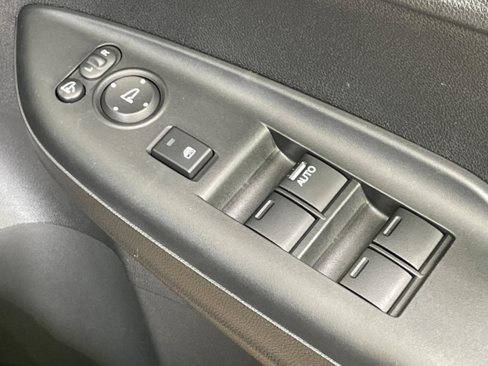 2018 Honda SHUTTLE DAA-GP7 (UW-6a2b78054ea93)[21]