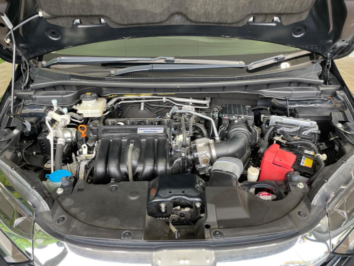 2018 Honda SHUTTLE DAA-GP7 (UW-6a2b78054ea93)[7]