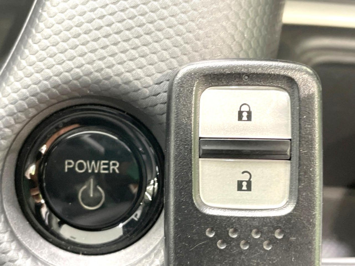 2020 Honda Fit 6AA-GR3 (UW-6a2b7806474fd)[9]
