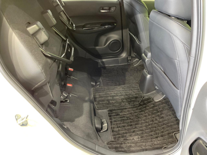 2021 Honda Fit 6AA-GR4 (UW-6a2b7806c714a)[11]