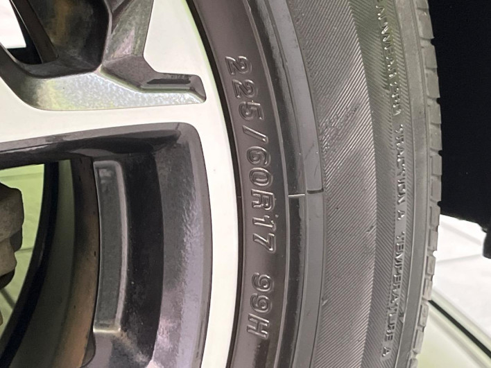 2018 Subaru XV DBA-GT7 (UW-6a2b780e7d5c8)[17]