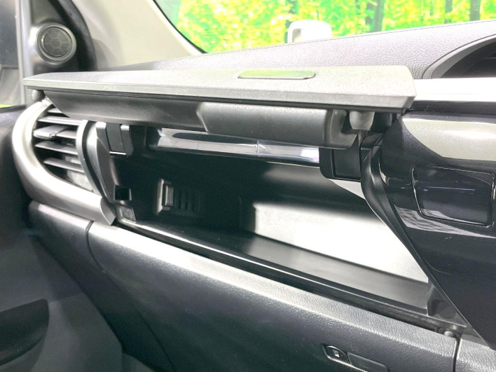 2022 Toyota Hilux 3DF-GUN125 (UW-6a2b781529e89)[8]