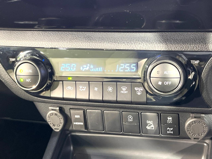 2022 Toyota Hilux 3DF-GUN125 (UW-6a2b78154699d)[27]
