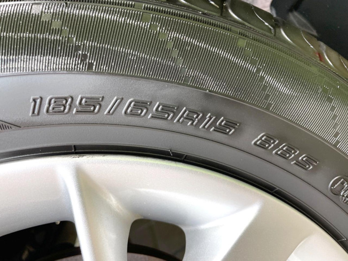 2018 Nissan Note DAA-HE12 (UW-6a2b781d52df6)[15]