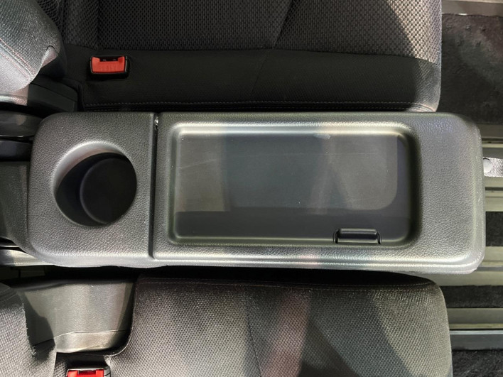 2013 Nissan Serena DAA-HFC26 (UW-6a2b78228d5f4)[25]