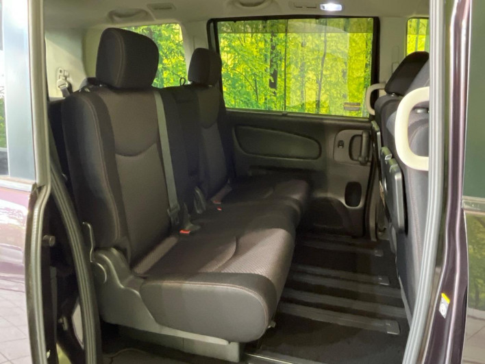 2013 Nissan Serena DAA-HFC26 (UW-6a2b78228d5f4)[22]