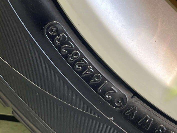 2013 Nissan Serena DAA-HFC26 (UW-6a2b78228d5f4)[5]