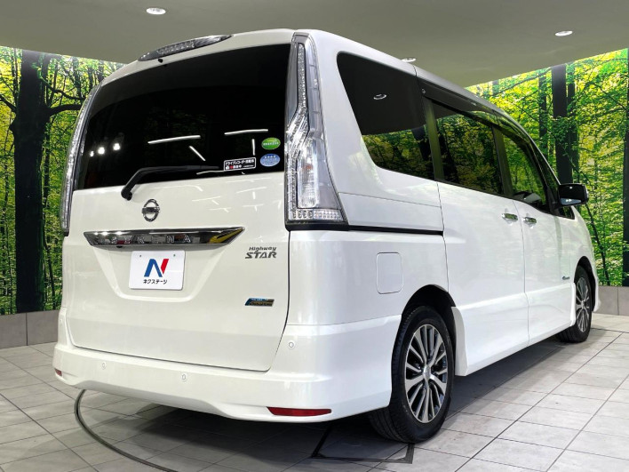 2015 Nissan Serena DAA-HFC26 (UW-6a2b78247cf64)[20]