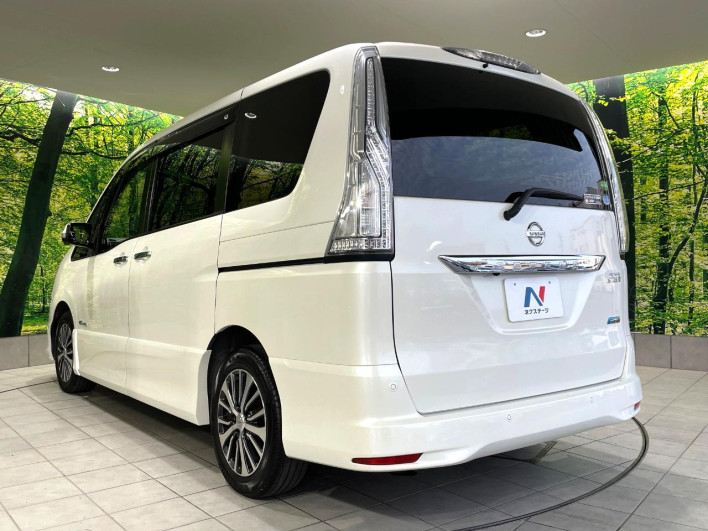 2015 Nissan Serena DAA-HFC26 (UW-6a2b78247cf64)[9]
