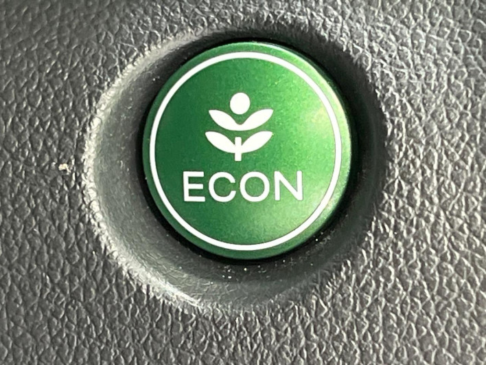 2015 Honda N-BOX DBA-JF1 (UW-6a2b7838189dd)[7]