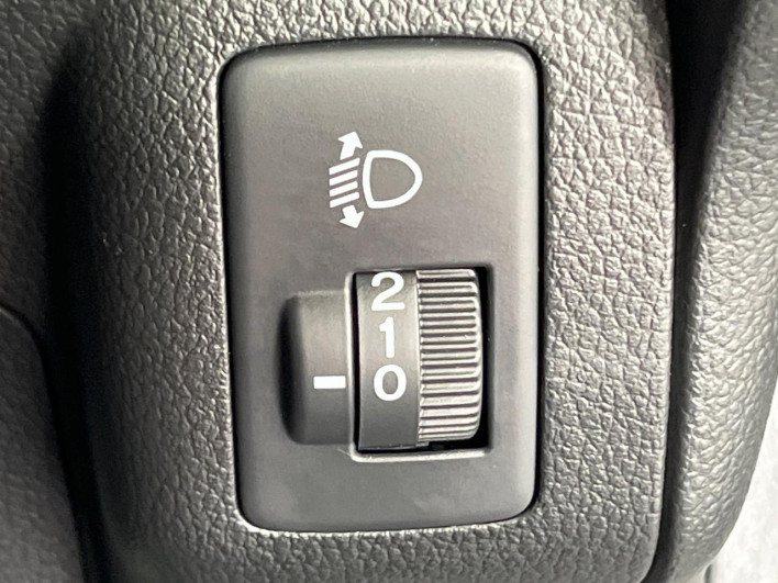 2015 Honda N-BOX DBA-JF1 (UW-6a2b7838189dd)[10]