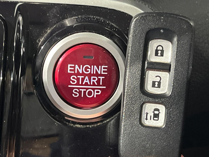 2015 Honda N-BOX CUSTOM DBA-JF1 (UW-6a2b78386922e)[10]