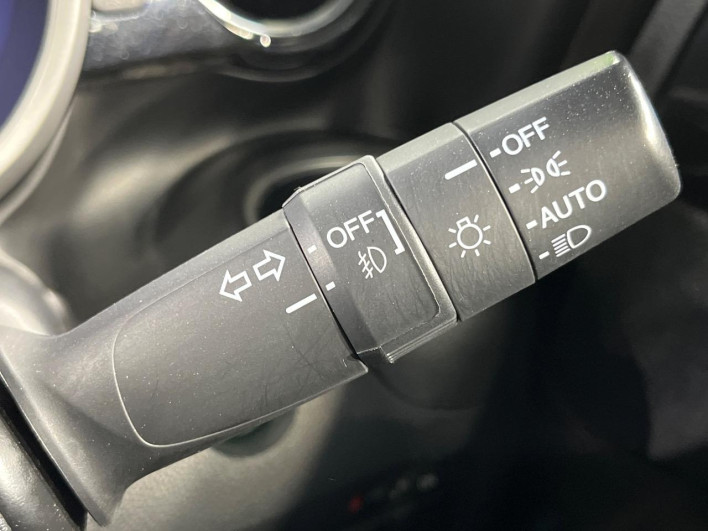 2015 Honda N-BOX CUSTOM DBA-JF1 (UW-6a2b78386922e)[14]