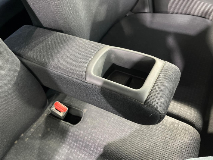 2015 Honda N-BOX CUSTOM DBA-JF1 (UW-6a2b78386922e)[27]