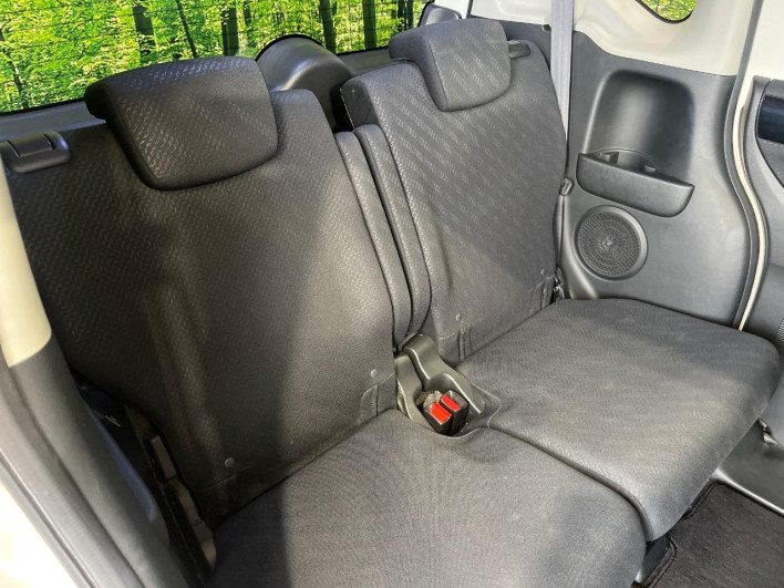 2012 Honda N-BOX CUSTOM DBA-JF1 (UW-6a2b783ac854c)[21]