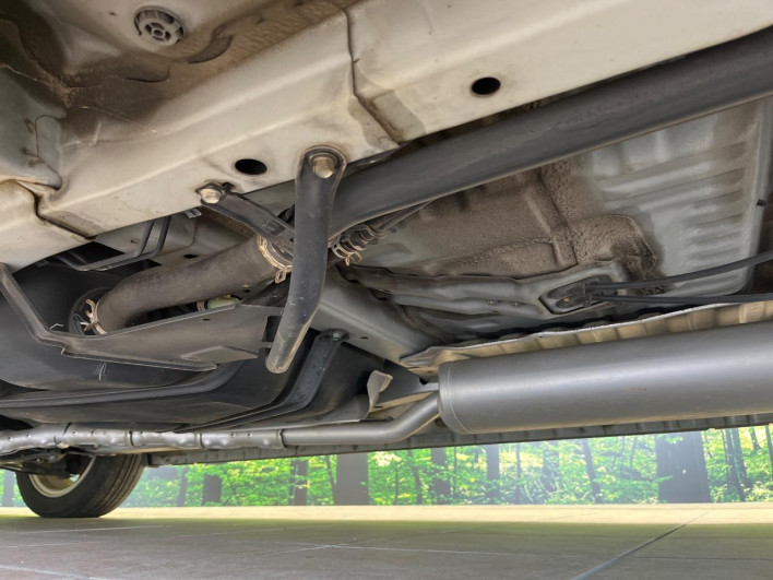 2012 Honda N-BOX CUSTOM DBA-JF1 (UW-6a2b783ac854c)[24]