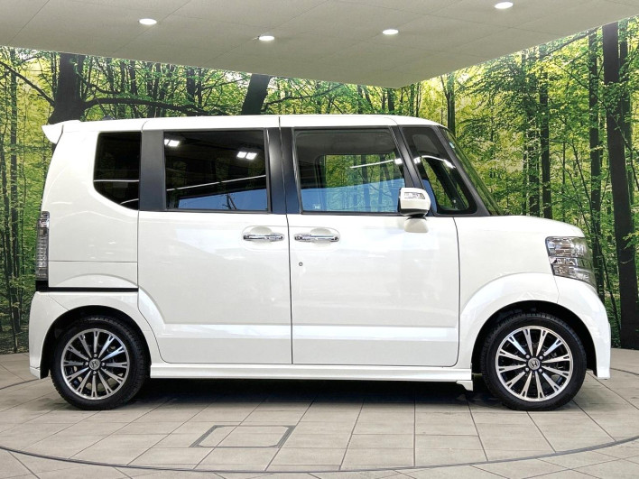 2013 Honda N-BOX CUSTOM DBA-JF1 (UW-6a2b783acd33f)[23]