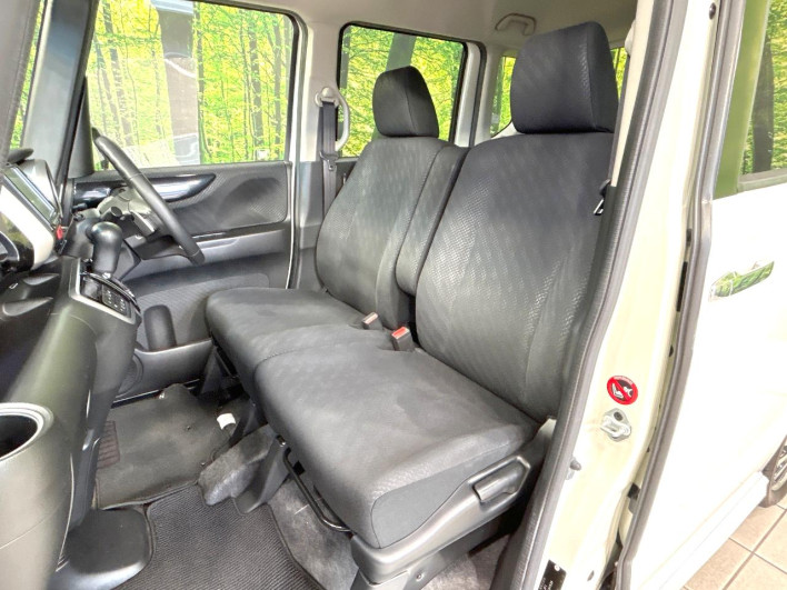 2013 Honda N-BOX CUSTOM DBA-JF1 (UW-6a2b783acd33f)[17]