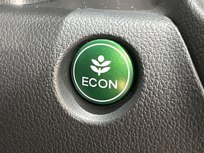 2013 Honda N-BOX CUSTOM DBA-JF1 (UW-6a2b783b02955)[19]