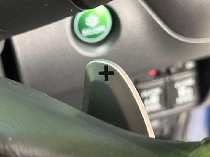 2013 Honda N-BOX CUSTOM DBA-JF1 (UW-6a2b783b02955)[25]