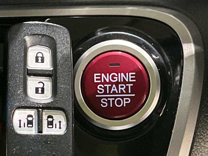 2013 Honda N-BOX CUSTOM DBA-JF1 (UW-6a2b783b02955)[27]