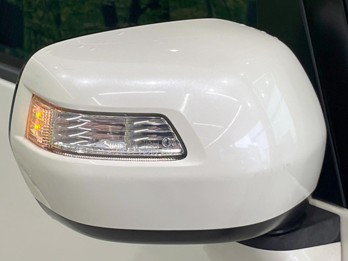 2014 Honda N-BOX CUSTOM DBA-JF1 (UW-6a2b783ba513d)[15]