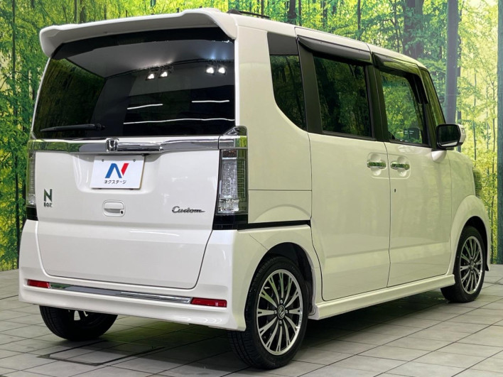 2016 Honda N-BOX CUSTOM DBA-JF1 (UW-6a2b783ddbc48)[9]