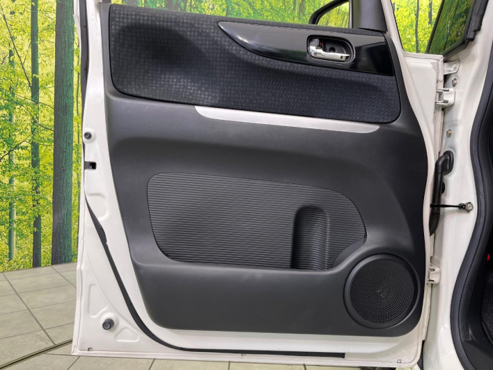 2016 Honda N-BOX CUSTOM DBA-JF1 (UW-6a2b783ddbc48)[29]