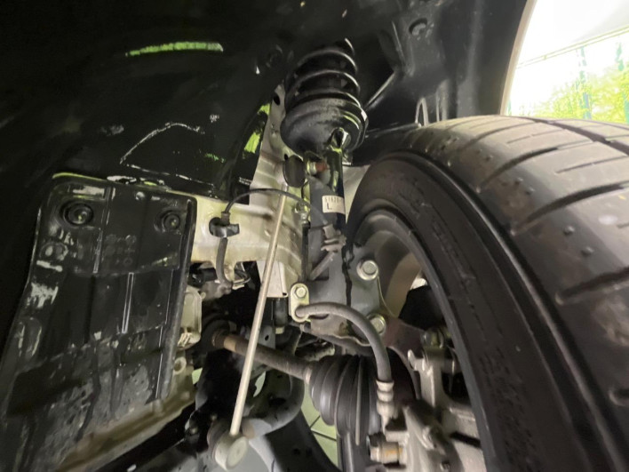 2016 Honda N-BOX CUSTOM DBA-JF1 (UW-6a2b783ddbc48)[16]