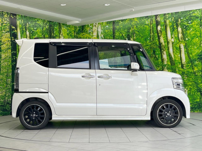 2017 Honda N-BOX CUSTOM DBA-JF1 (UW-6a2b783e313ec)[9]