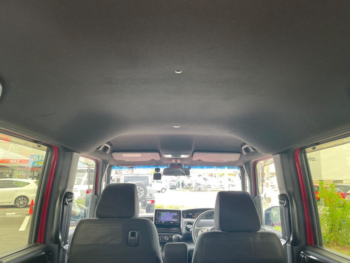 2017 Honda N-BOX CUSTOM DBA-JF3 (UW-6a2b78402c9ae)[28]
