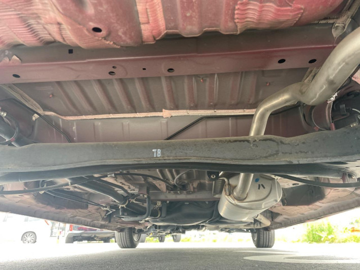 2017 Honda N-BOX CUSTOM DBA-JF3 (UW-6a2b78402c9ae)[21]