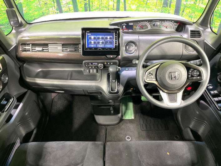 2018 Honda N-BOX CUSTOM DBA-JF3 (UW-6a2b7840b0ae2)[18]