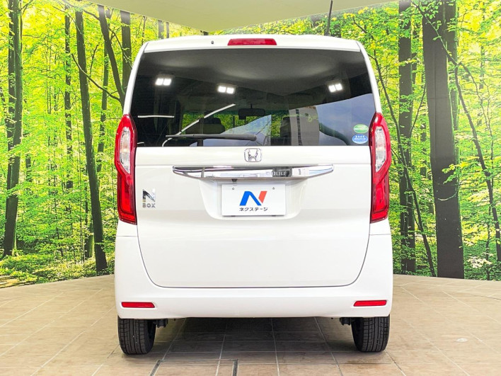 2018 Honda N-BOX DBA-JF3 (UW-6a2b7841182cc)[8]