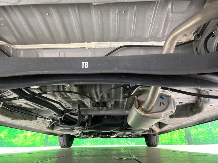 2020 Honda N-BOX 6BA-JF3 (UW-6a2b784465e42)[9]
