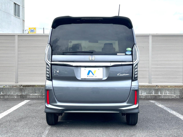 2020 Honda N-BOX CUSTOM 6BA-JF3 (UW-6a2b78463d9bf)[25]