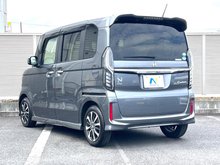 2020 Honda N-BOX CUSTOM 6BA-JF3 (UW-6a2b78463d9bf)[24]
