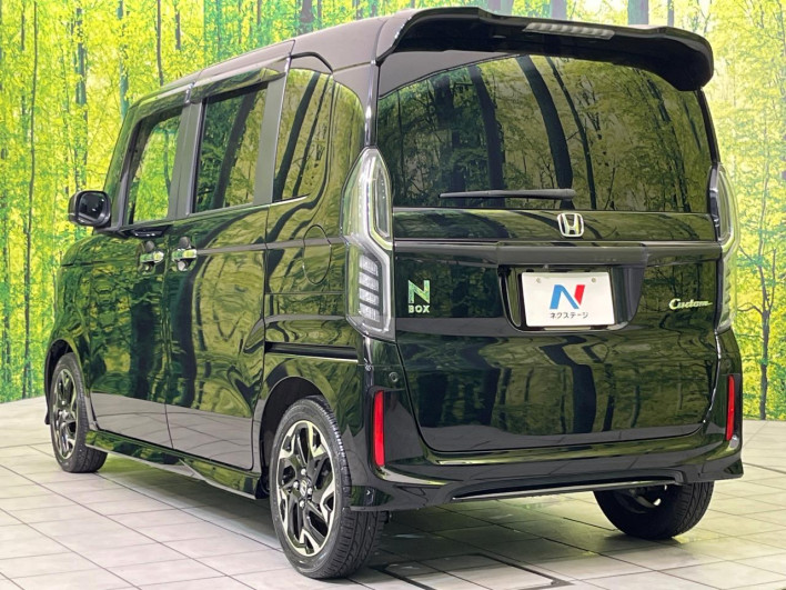 2018 Honda N-BOX CUSTOM DBA-JF3 (UW-6a2b78476ed28)[10]