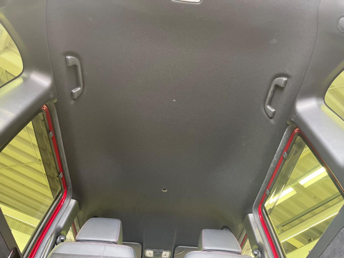 2021 Honda N-BOX CUSTOM 6BA-JF3 (UW-6a2b7848ebeac)[19]