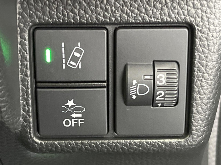 2021 Honda N-BOX CUSTOM 6BA-JF3 (UW-6a2b784a4514c)[18]