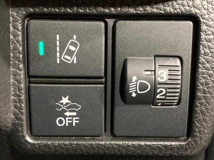 2023 Honda N-BOX CUSTOM 6BA-JF3 (UW-6a2b784eb8fc9)[26]