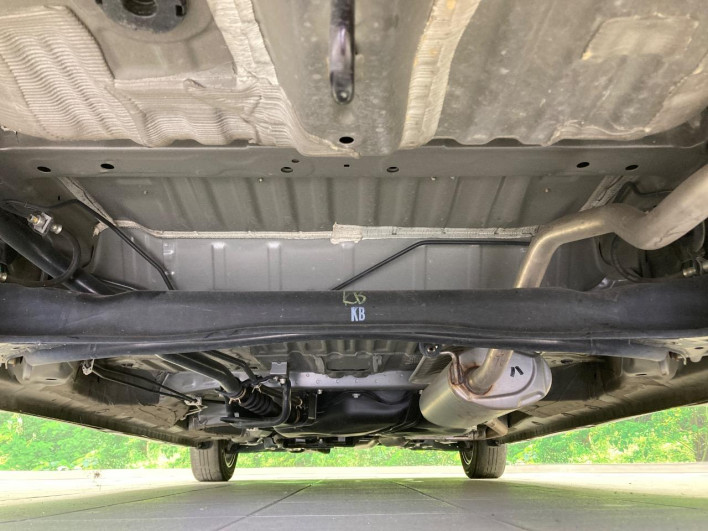2023 Honda N-BOX CUSTOM 6BA-JF3 (UW-6a2b784eb8fc9)[14]