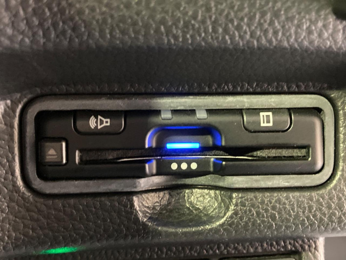 2023 Honda N-BOX CUSTOM 6BA-JF3 (UW-6a2b784eb8fc9)[28]