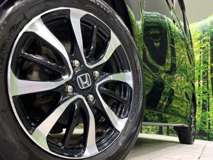 2018 Honda N-BOX CUSTOM DBA-JF4 (UW-6a2b784f13d68)[6]