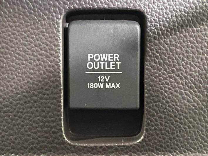 2018 Honda N-BOX DBA-JF4 (UW-6a2b784f1ce71)[25]