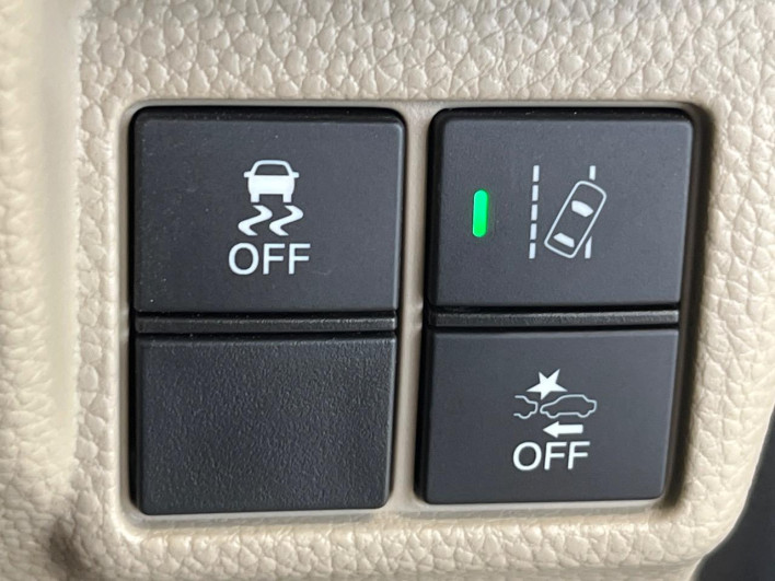 2020 Honda N-BOX 6BA-JF4 (UW-6a2b78515b329)[23]