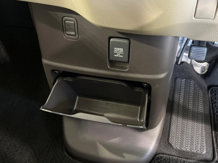 2020 Honda N-BOX 6BA-JF4 (UW-6a2b78515b329)[9]