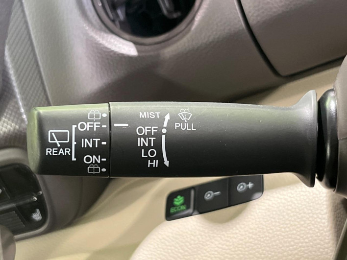 2020 Honda N-BOX 6BA-JF4 (UW-6a2b78515b329)[19]