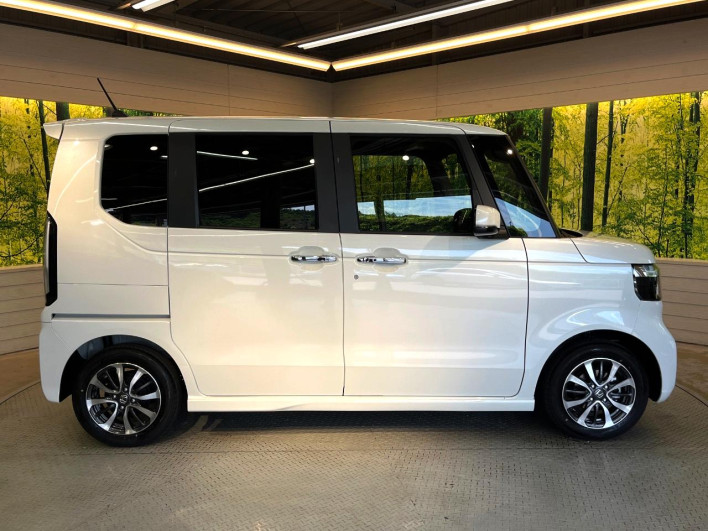 2026 Honda N-BOX CUSTOM 6BA-JF5 (UW-6a2b78590241b)[11]