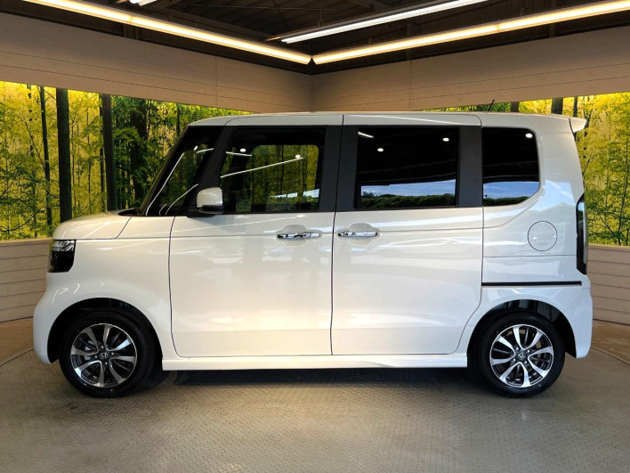 2026 Honda N-BOX CUSTOM 6BA-JF5 (UW-6a2b78590241b)[7]